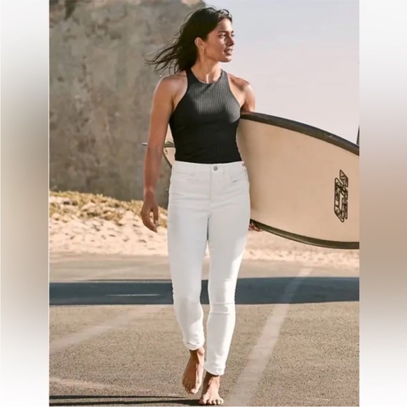 NWT! Athleta Black Rib High Neck Tankini - Multiple Sizes 💙 - Picture 2 of 7